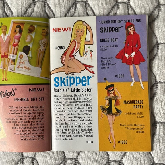 Vintage Mattel Barbie Exclusive Fashions Catalog - Picture 9 of 12